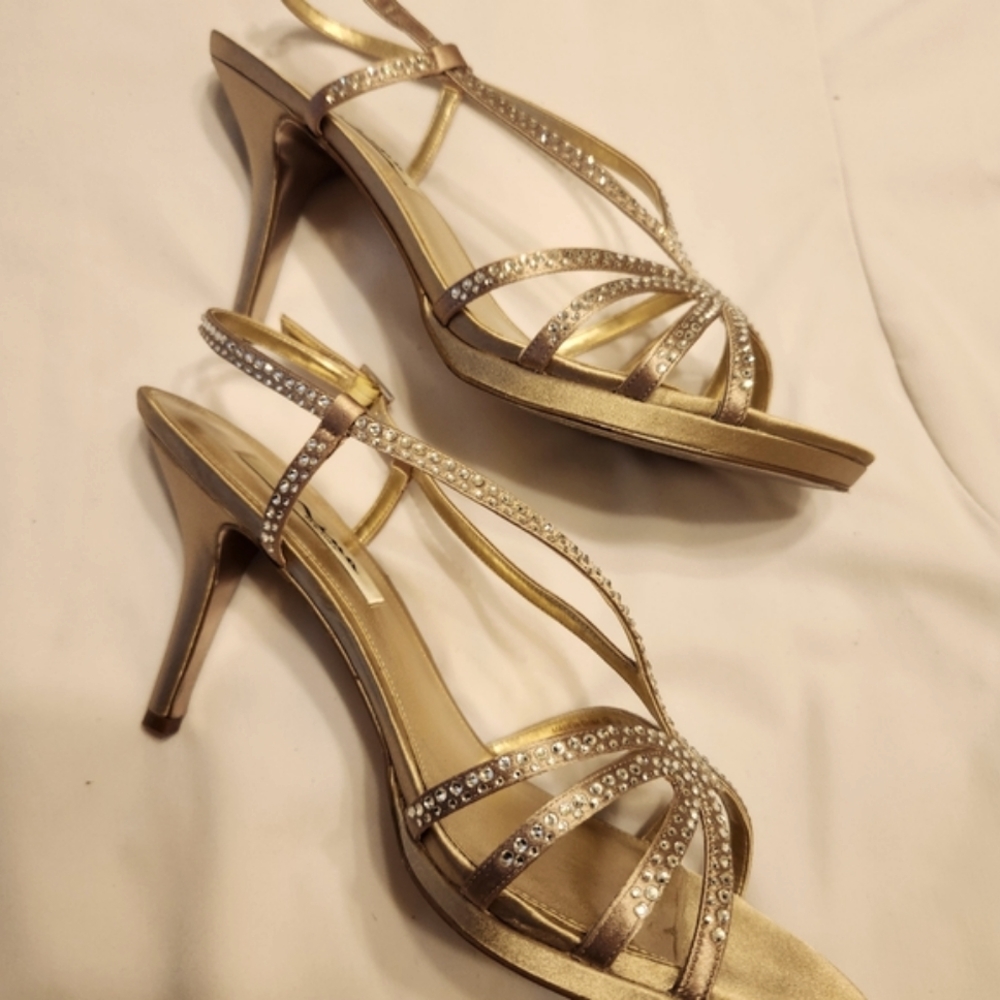 Nina Bobbie JS Shoes - Picture 6 of 11